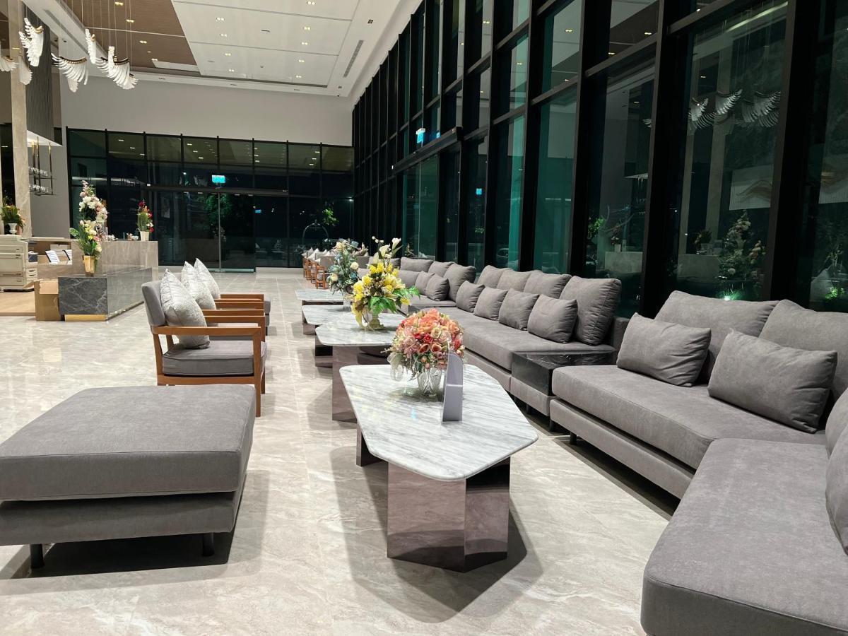 Crystal Srivaree Suvarnabhumi Hotel Ban Khlong Bang Krathiam Eksteriør billede