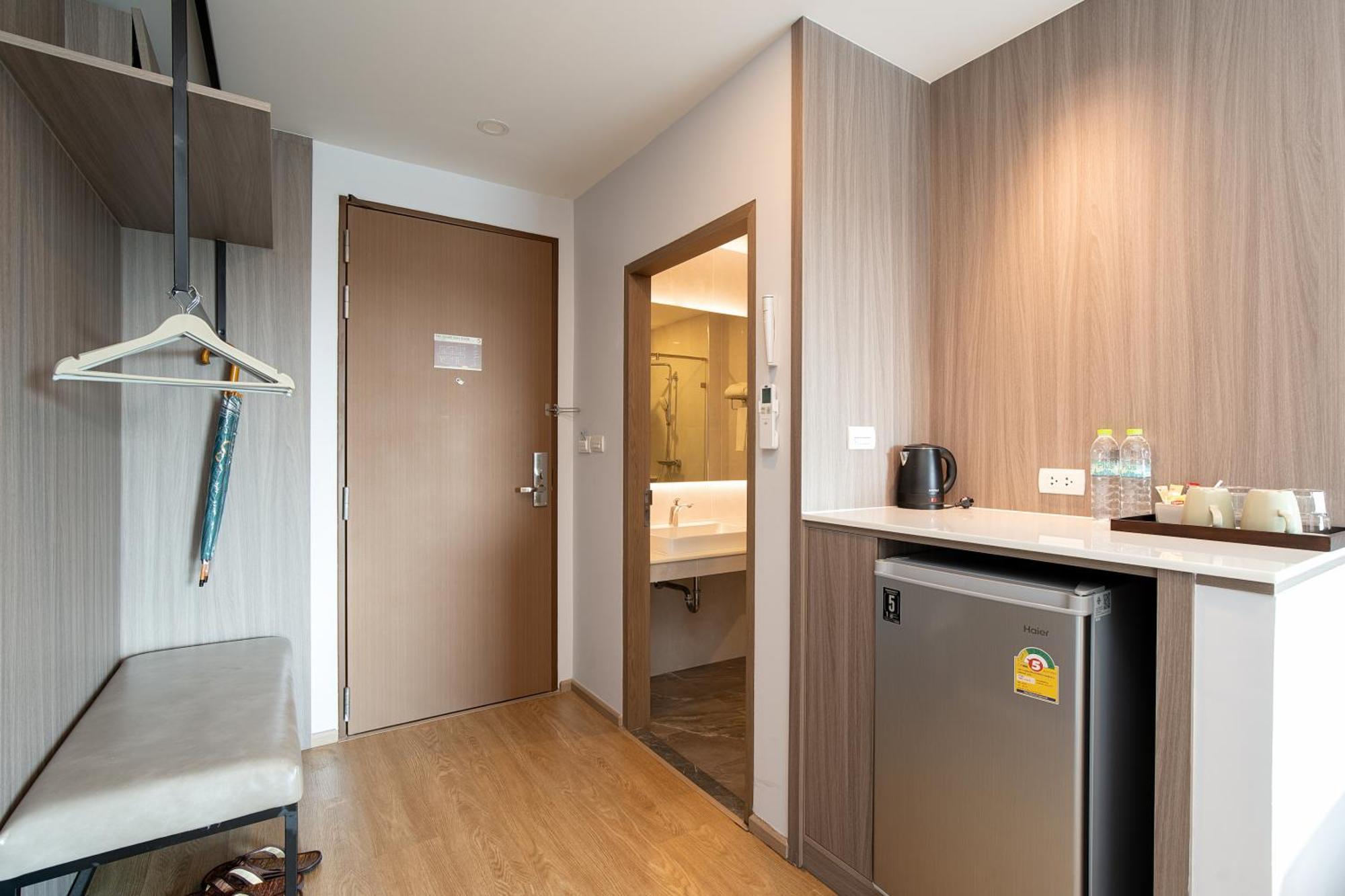 Crystal Srivaree Suvarnabhumi Hotel Ban Khlong Bang Krathiam Værelse billede