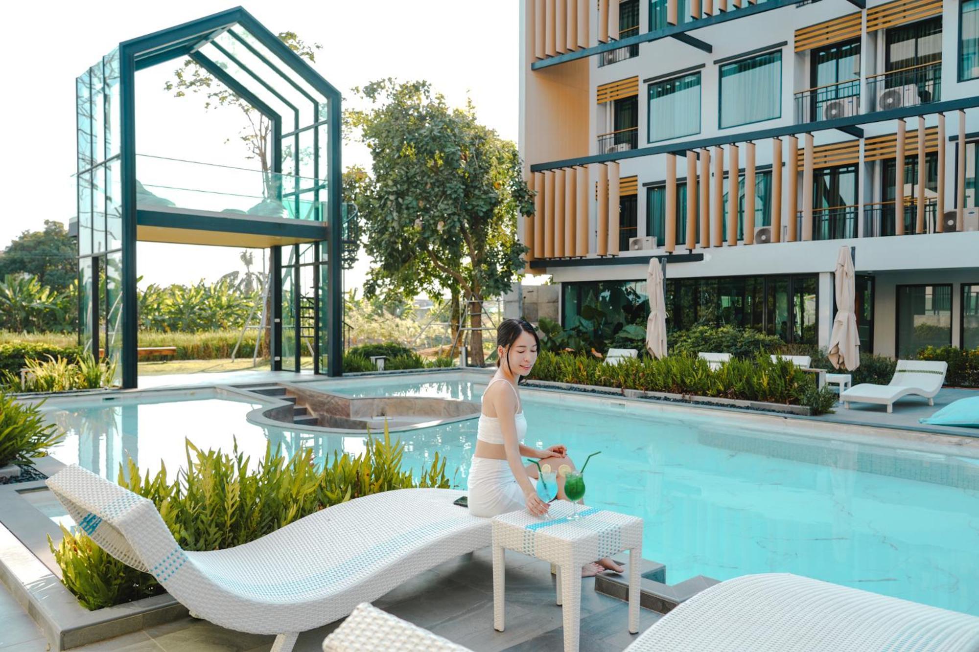 Crystal Srivaree Suvarnabhumi Hotel Ban Khlong Bang Krathiam Eksteriør billede
